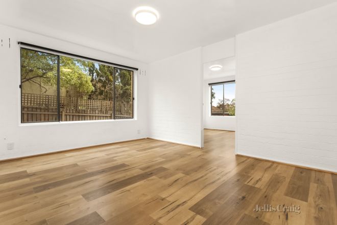 1/18 Shaftesbury Street, Essendon VIC 3040