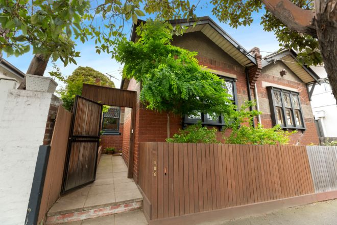 196 Mt Alexander Road, Travancore VIC 3032