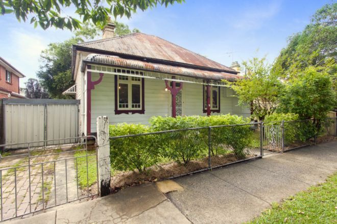 76 Holborow Street, Croydon Park NSW 2133