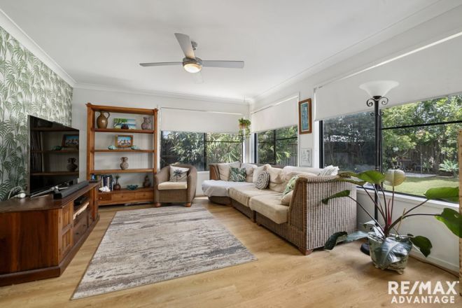 1 Treetop Place, Manly West QLD 4179