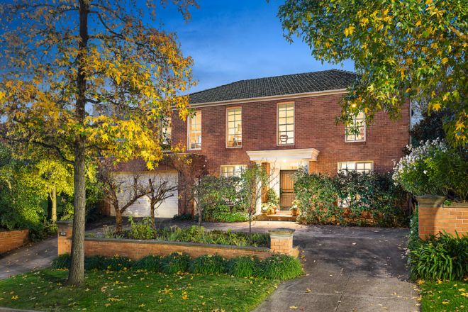 8 Montalto Avenue, Toorak VIC 3142