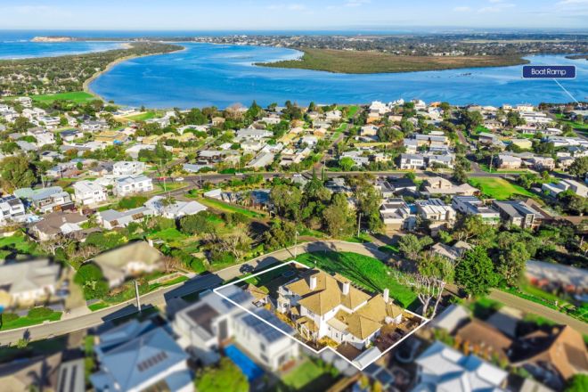 3 The Avenue, Ocean Grove VIC 3226