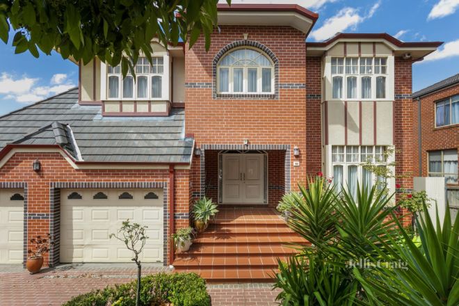 66 Bournian Avenue, Strathmore VIC 3041