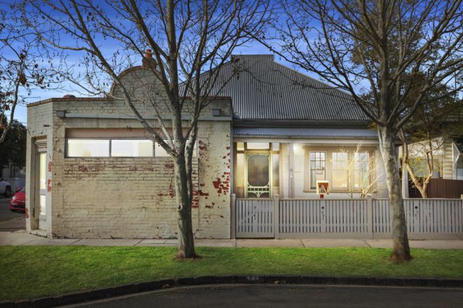 31 Hamilton Street, Seddon VIC 3011