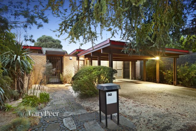 32 Howitt Road, Caulfield North VIC 3161