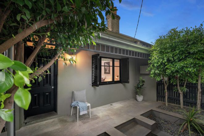 4 Trinian Street, Prahran VIC 3181