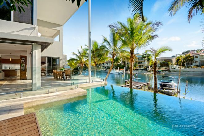 18 Cooran Court, Noosa Heads QLD 4567