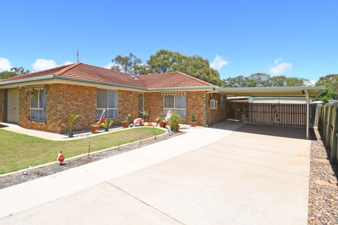 8 Macbel Court, Torquay QLD 4655