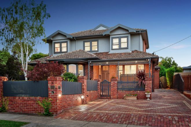 21 Howie Street, Glen Iris VIC 3146