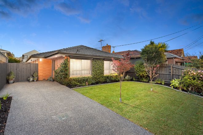 18 Robert St, Spotswood VIC 3015