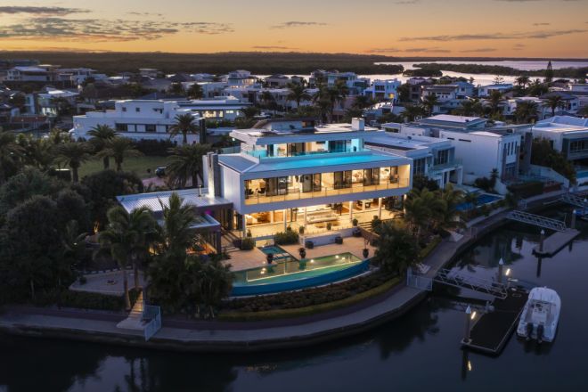 91-93 The Sovereign Mile, Sovereign Islands QLD 4216