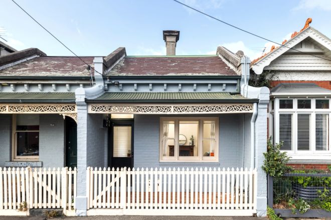 100 Station Street, Carlton VIC 3053