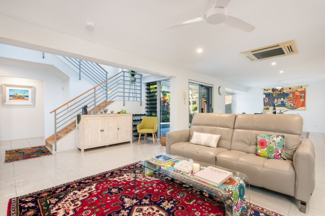 35A Ocean View Avenue, Mooloolaba QLD 4557