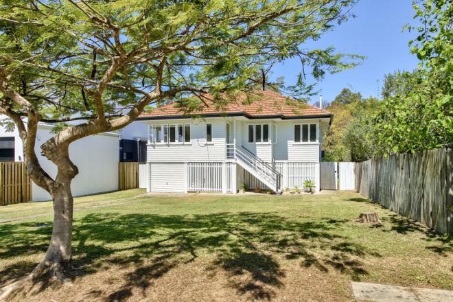 15 Tindal Street, Gordon Park QLD 4031