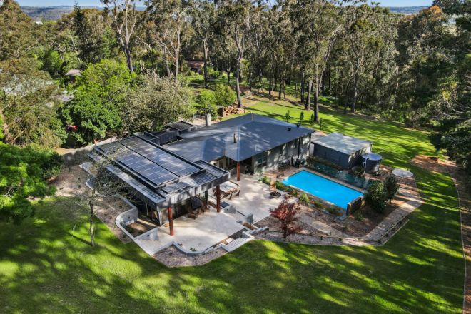 6 Gibraltar Road, Bowral NSW 2576