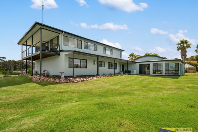 189 Palmers Road, Lakes Entrance VIC 3909