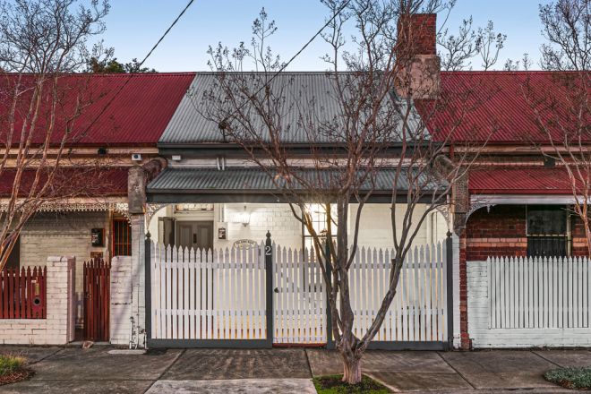 2 Langwells Parade, Northcote VIC 3070