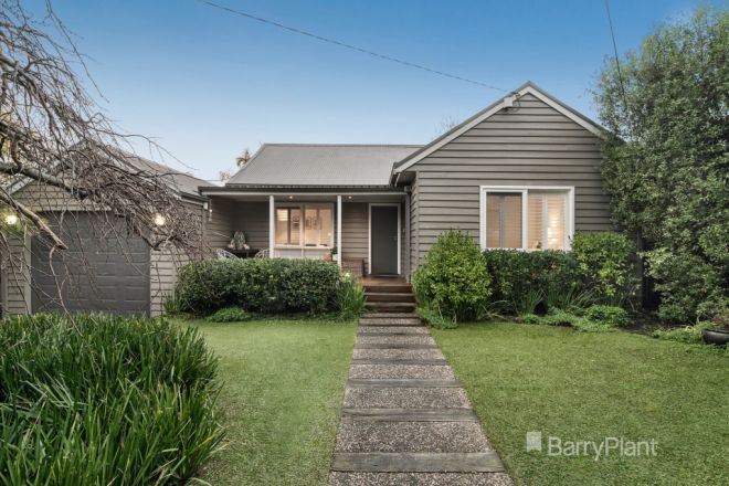 12 Blanche Avenue, Parkdale VIC 3195