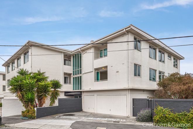 10/19 Shakespeare Grove, St Kilda VIC 3182