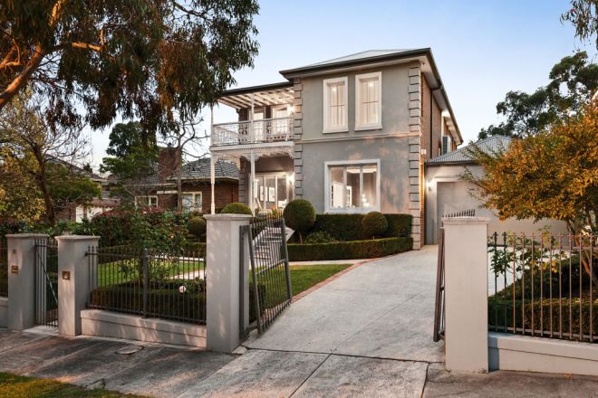 25 Warncliffe Road, Ivanhoe East VIC 3079