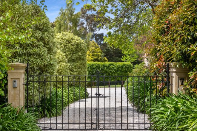 7 Harleston Road, Mount Eliza VIC 3930