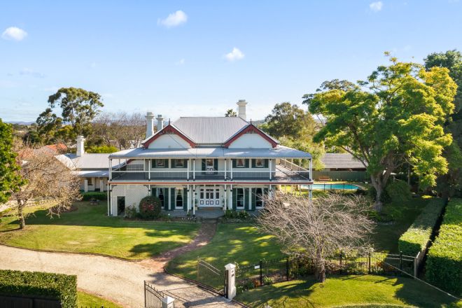 30 Edinburgh Avenue, Singleton NSW 2330