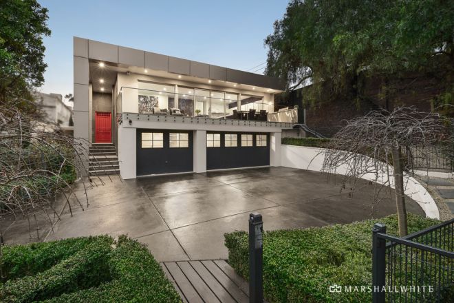 6 Glan Avon Road, Hawthorn VIC 3122