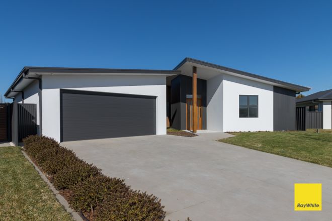 13 Ricketts Place, Bungendore NSW 2621