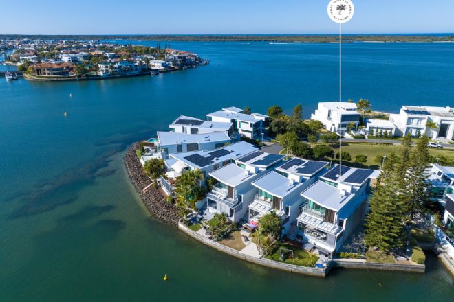 10101/2 Ephraim Island, Paradise Point QLD 4216