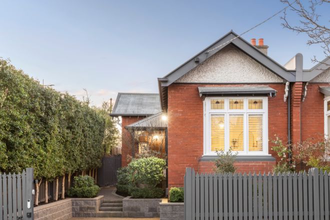 44 Byron Street, Elwood VIC 3184