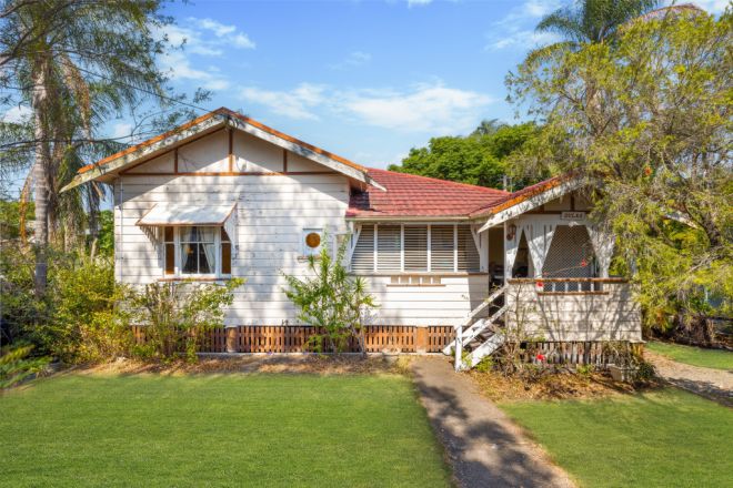 107 Clara Street, Camp Hill QLD 4152