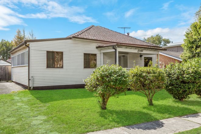 14 Folkestone Parade, Botany NSW 2019