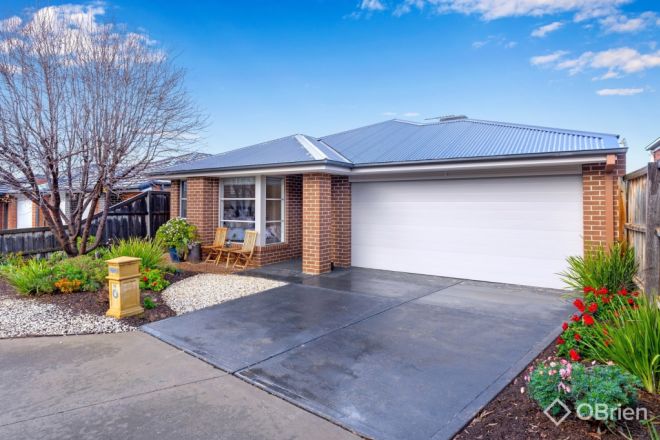 14 Lone Pine Square, Bacchus Marsh VIC 3340