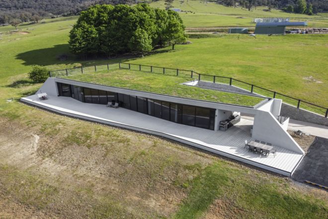 2/21 Walls Creek Road East, Goobarragandra NSW 2720