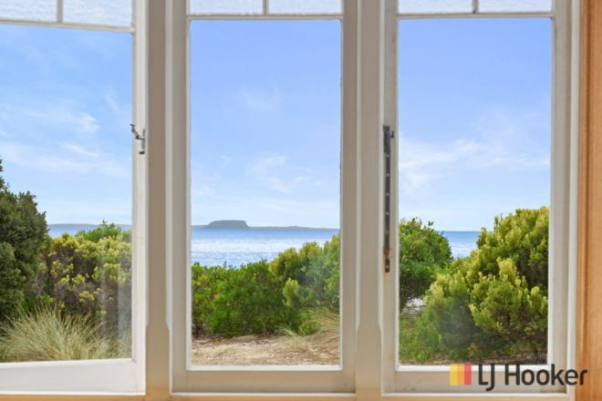 16 Gull Street, Rocky Cape TAS 7321