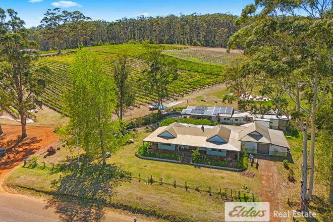 18 Hamilton Road, Scotsdale WA 6333