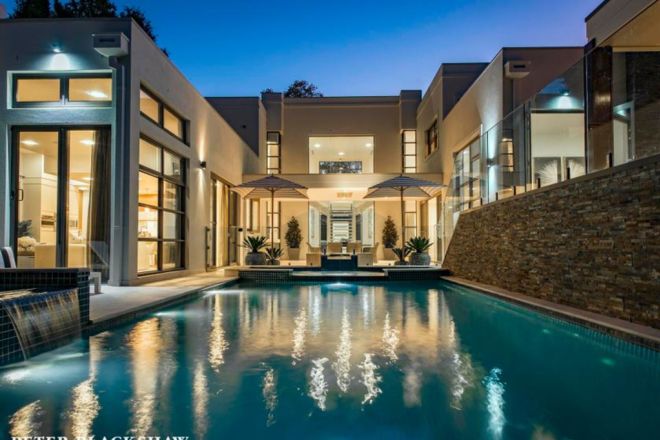 The cheapest and most expensive houses in each Canberra region