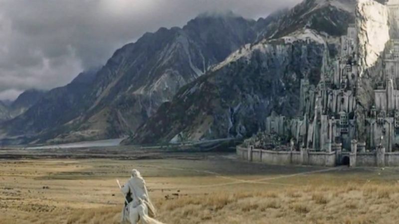 Crowdfunding Campaign to Build Minas Tirith for Real – Co-Geeking
