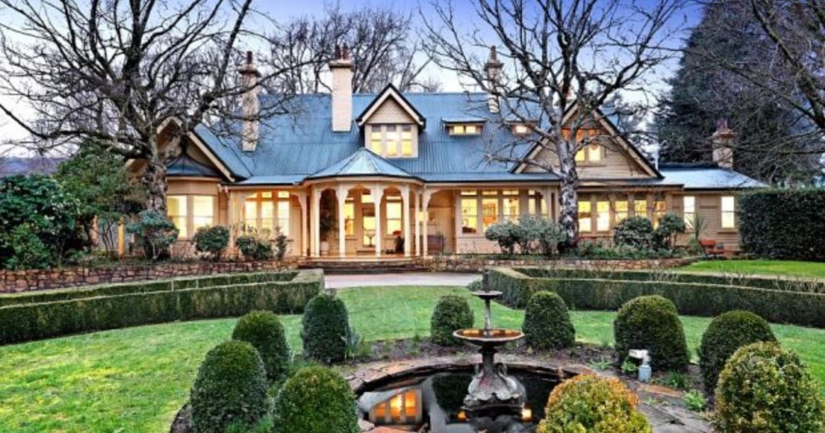 Mount Macedon mansion Sefton for sale, and with it a piece ...