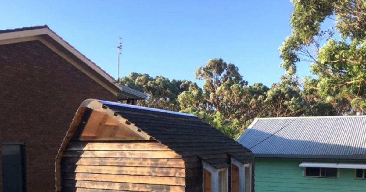 No Nails No Glue Sydney Architect Creates Imby Prefab Cabin