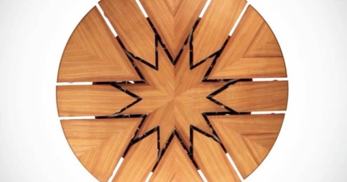 Amazing Fletcher Capstan Table doubles in size in mere seconds