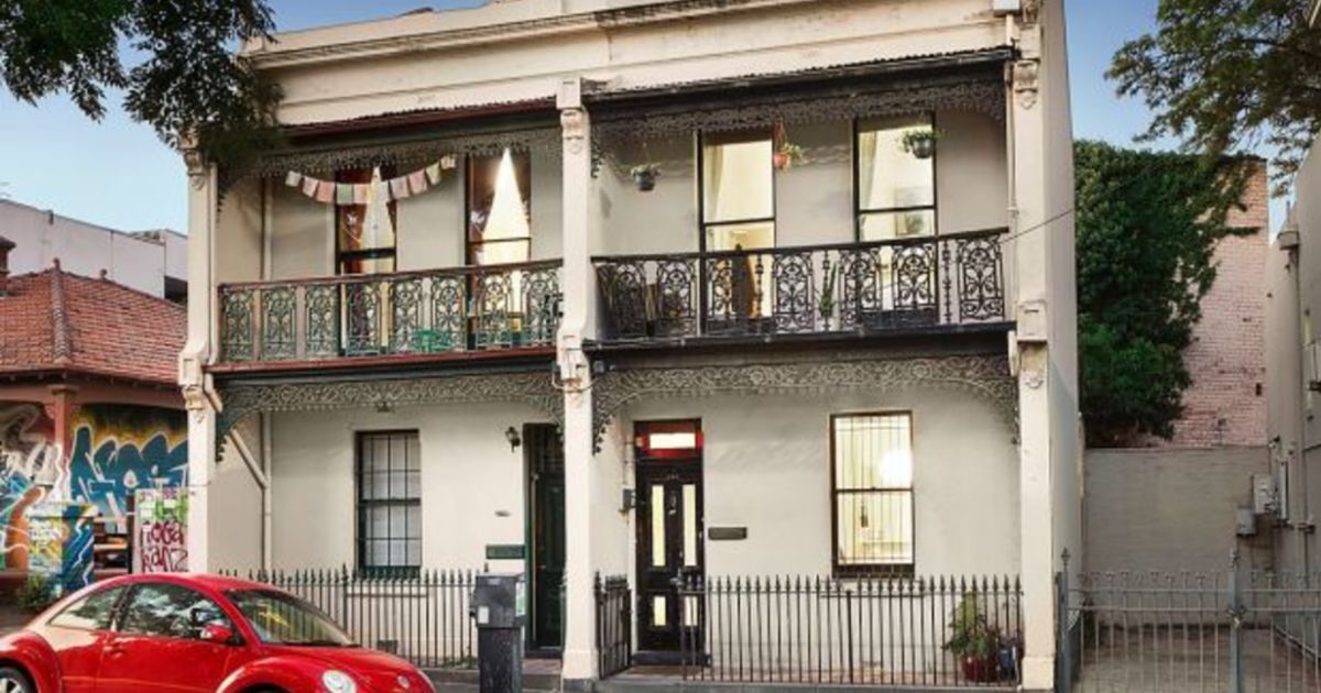 Fitzroy share house sells for 1.2 million at auction