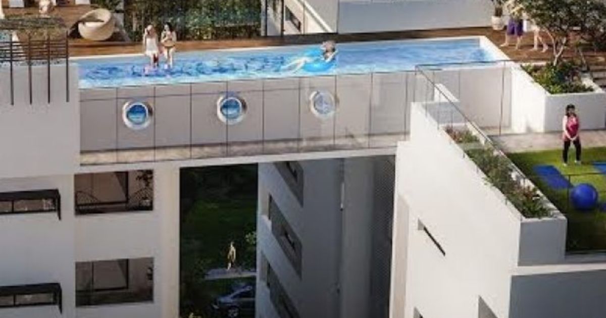 swimming pool in first floor