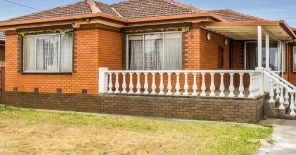 Buying a house in Melbourne Affordable suburbs for property investment