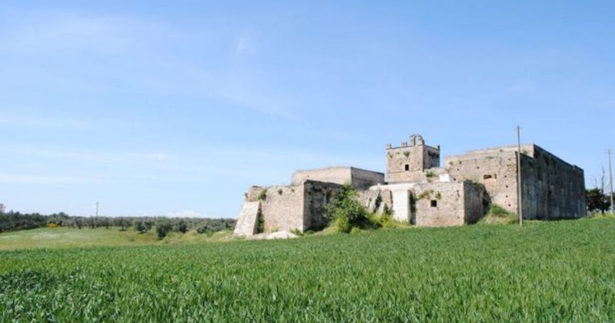 Historic homes for free in Italy do it up and it’s yours