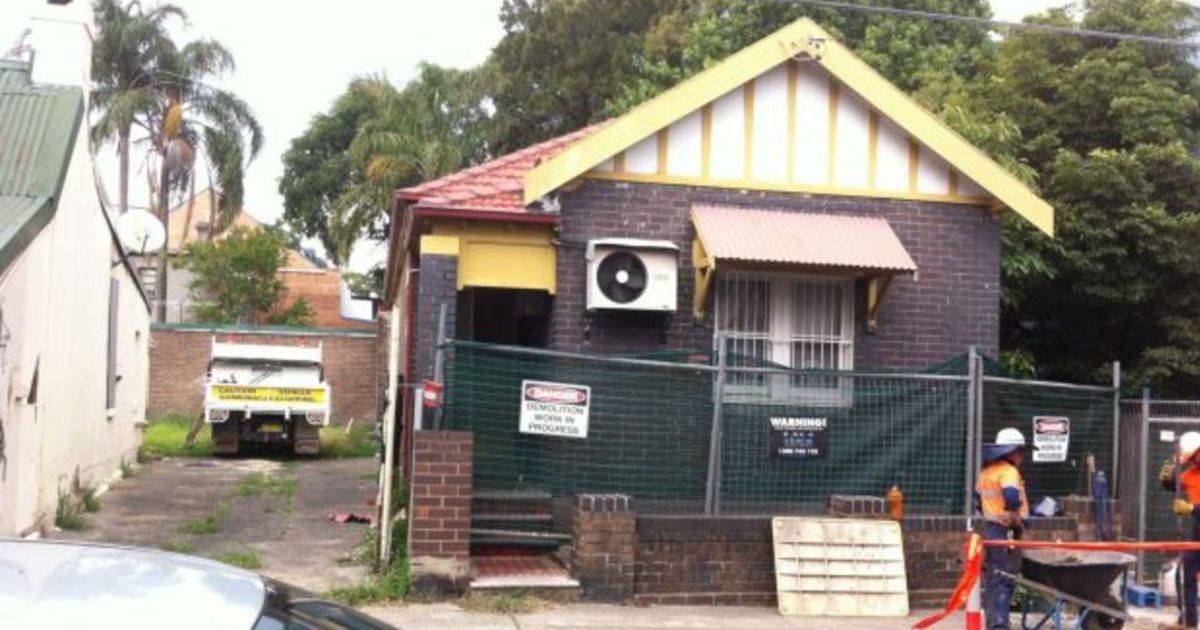 House prices fall dramatically in Sydney suburbs affected ...