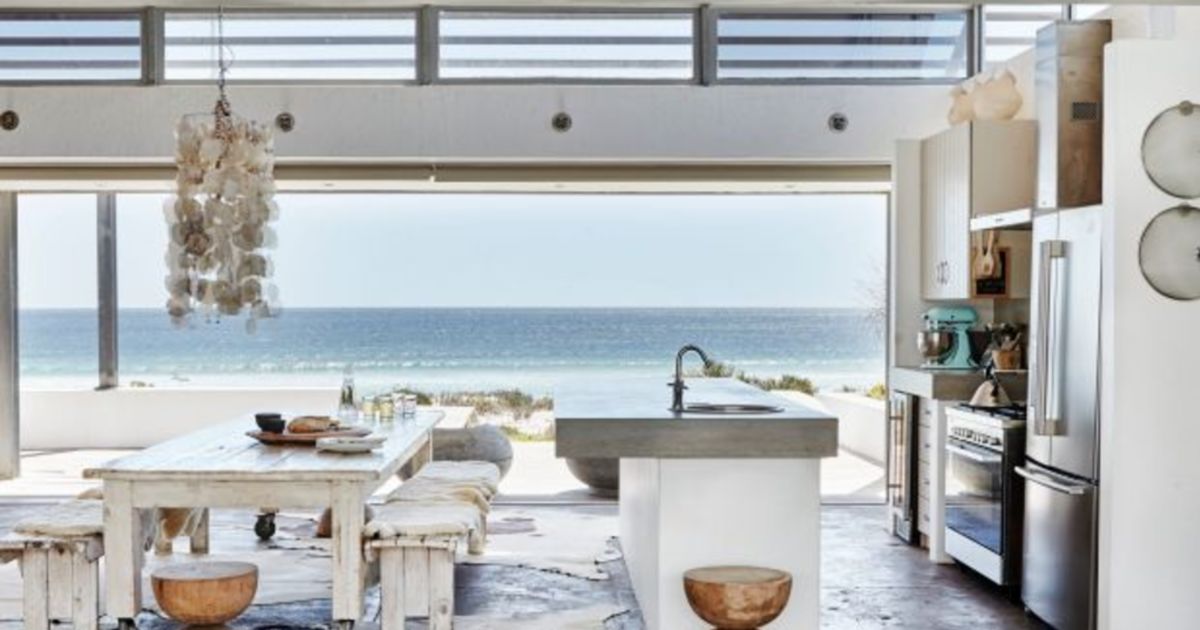 Architect Designs South African Home That Looks Like An Extension Of