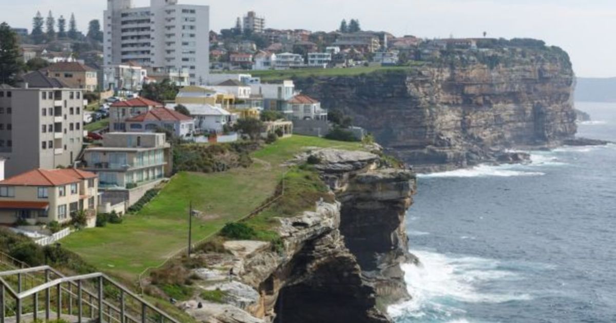 It S Seriously Lagging How Dover Heights Compares With Its Ultra