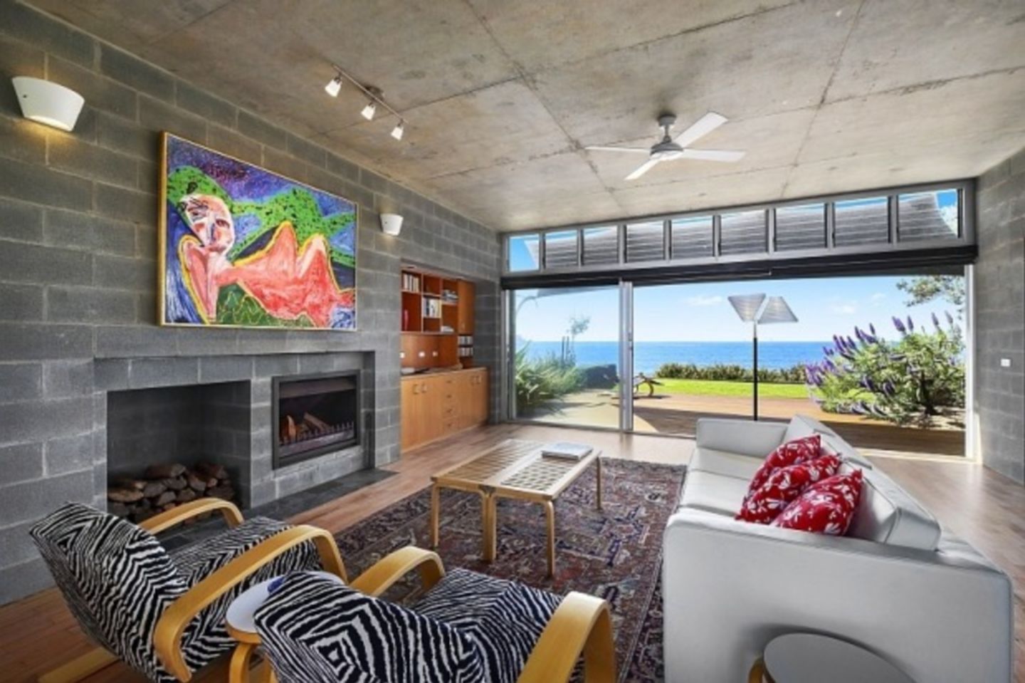 Brett Blundy S 5 Million Weekender Sold To Blackmores Chief Christine Holgate