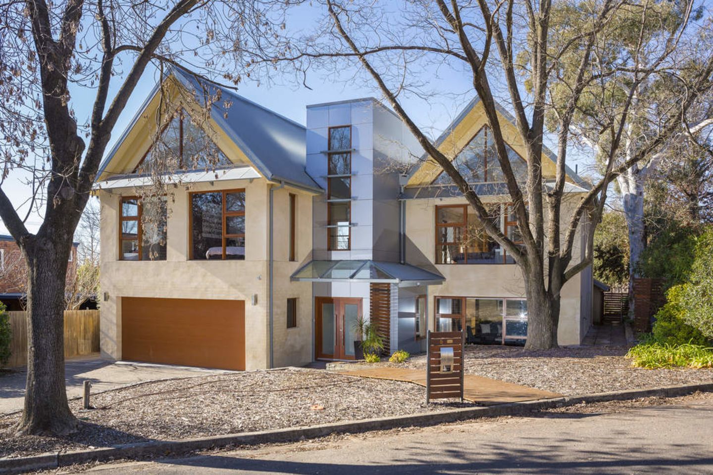 Awardwinning Yarralumla home has striking presence